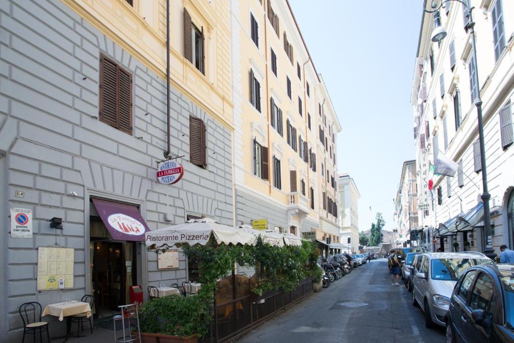 Hotel Caffe' E Cuscino Roma Exterior foto